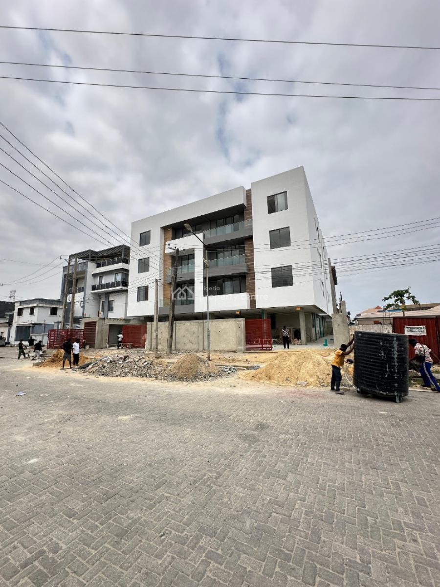 Spacious Luxury 2 Bedroom Apartment with Swimming Pool, Lekki Phase 1, Lekki Phase 1, Lekki, Lagos, Block of Flats for Sale