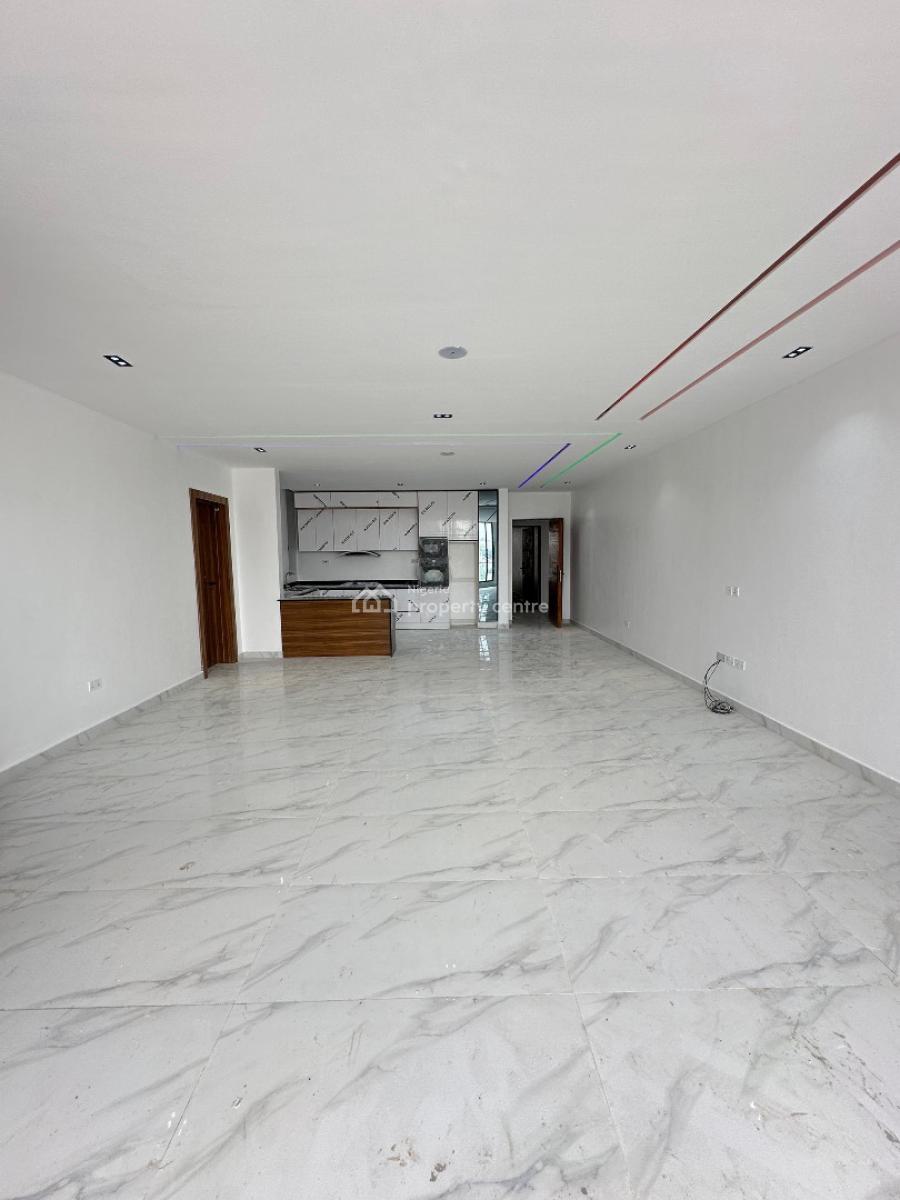 Spacious Luxury 2 Bedroom Apartment with Swimming Pool, Lekki Phase 1, Lekki Phase 1, Lekki, Lagos, Block of Flats for Sale