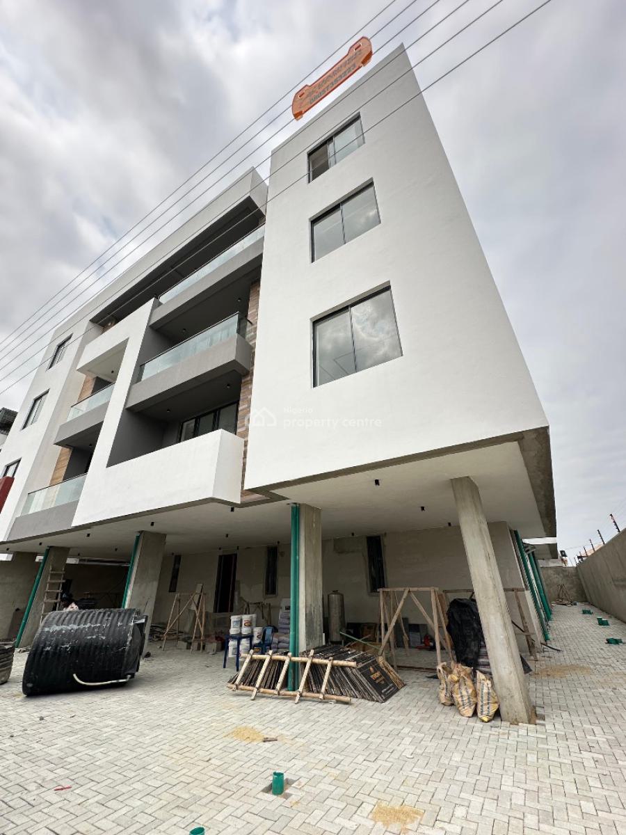 Spacious Luxury 1 Bedroom Apartment with Swimming Pool, Lekki Phase 1, Lekki Phase 1, Lekki, Lagos, Block of Flats for Sale