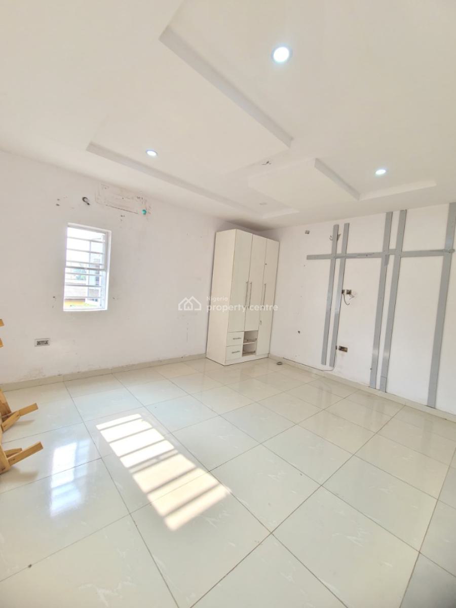 Standard and Spacious 2 Bedroom Apartment, Westwood Estate, Badore, Ajah, Lagos, Flat / Apartment for Rent