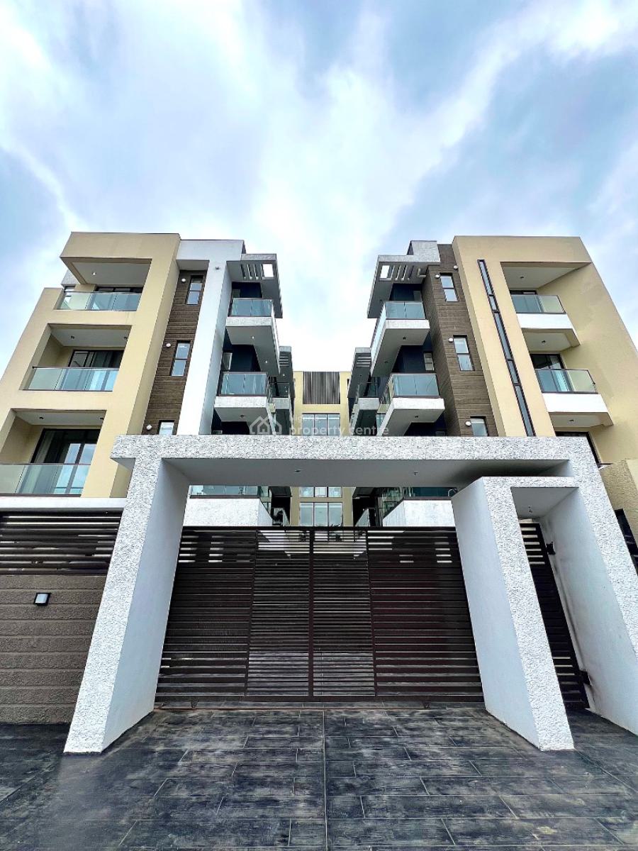 Luxury 3 Bedroom Penthouse with Bq, Gym, Elevator and Swimming Pool., 5mins Off Admiralty Way, Lekki Phase One, Lekki Phase 1, Lekki, Lagos, Flat / Apartment for Rent
