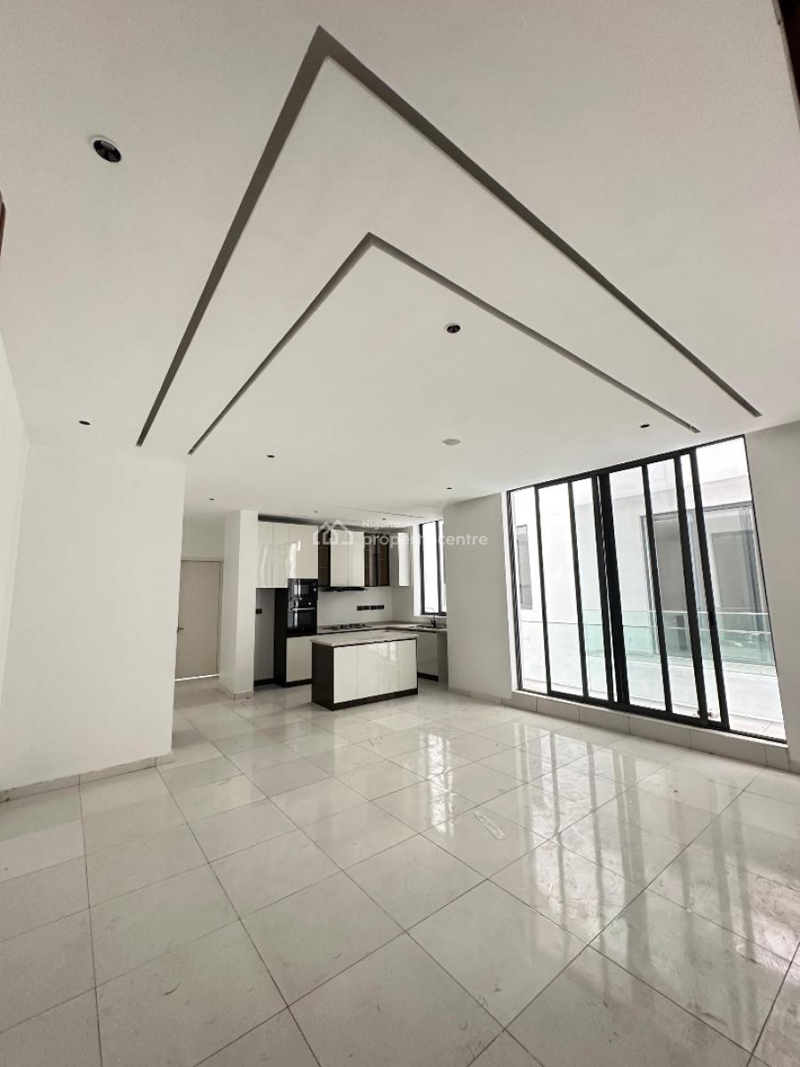 2 Bedroom Apartment in The Heart of Victoria Island, Victoria Island, Victoria Island (vi), Lagos, Block of Flats for Sale