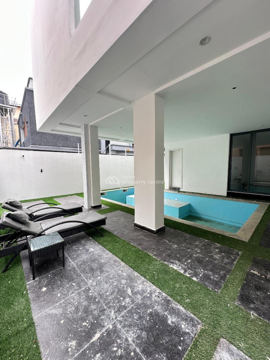2 Bedroom Apartment in The Heart of Victoria Island, Victoria Island, Victoria Island (vi), Lagos, Block of Flats for Sale