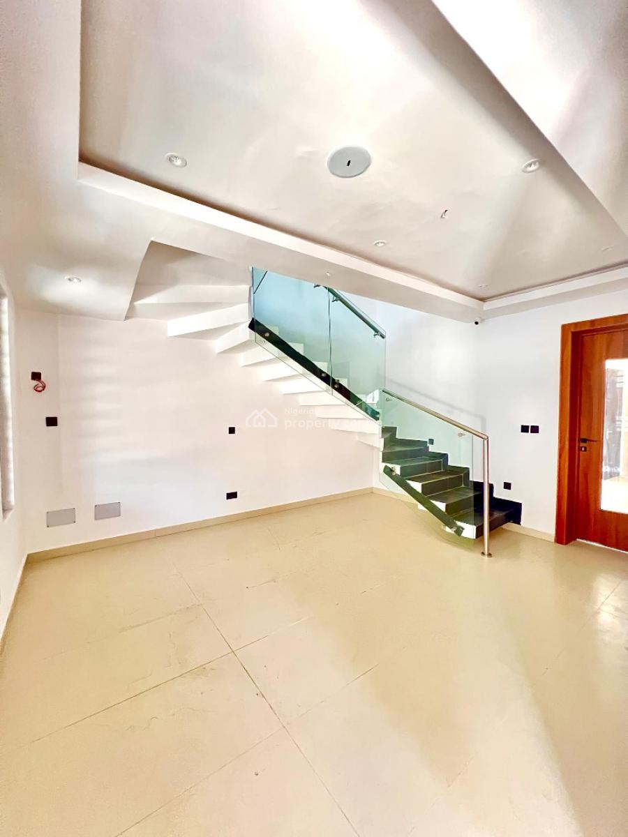 Luxury 3 Bedroom Compound Terrace with Bq in a Serene Environment., 5mins From Ahmadu Bello Way, Victoria Island, Victoria Island (vi), Lagos, Terraced Duplex for Rent