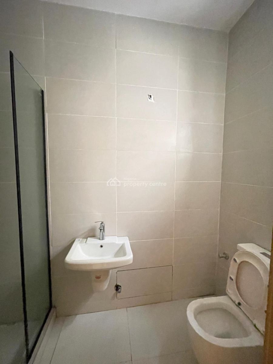Brand New 1 & 2 Bedroom Apartment, Ologolo,lekki, Ologolo, Lekki, Lagos, Flat / Apartment for Sale