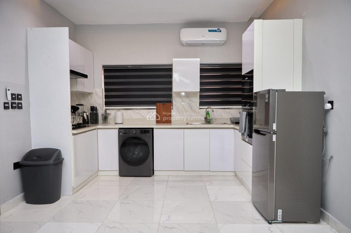 Luxury 2 Bedrooms Apartment, Lekki Phase 1, Lekki Phase 1, Lekki, Lagos, Flat / Apartment Short Let