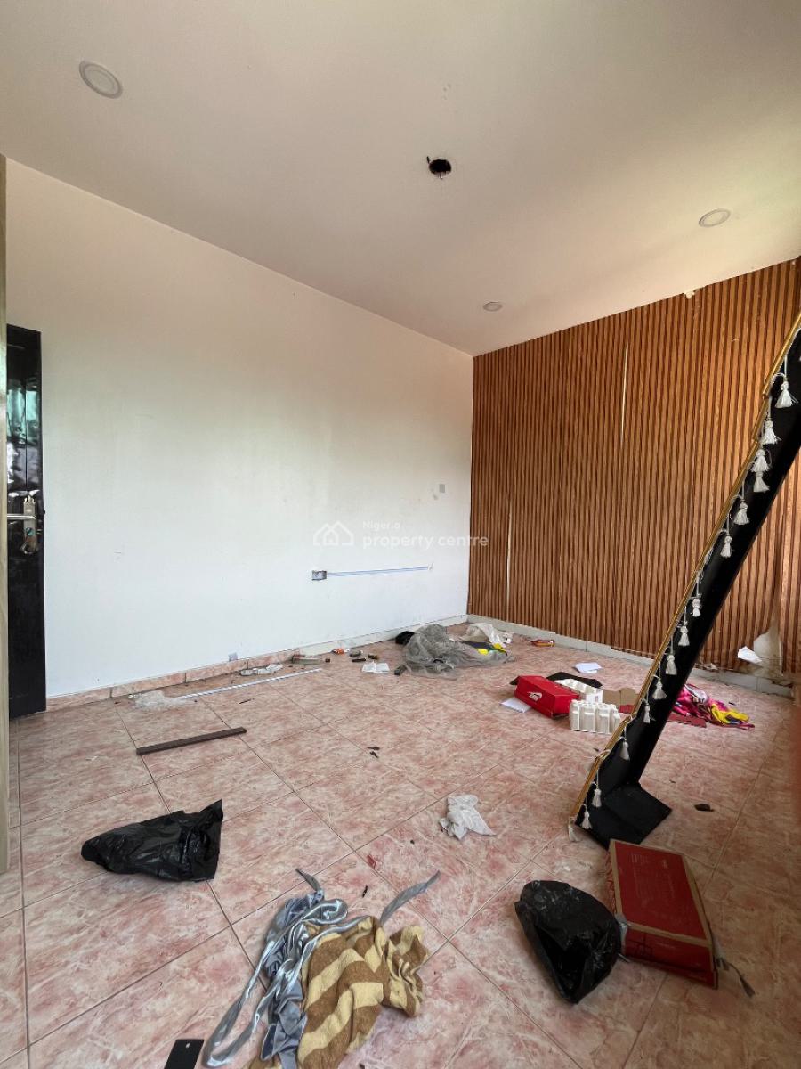 Well Lived Mini Flat Apartment with an Open Plan Kitchen for 1.5m, Baale Street Lafiaji Town Off Orchid Road Lekki Lagos, Lekki, Lagos, Mini Flat (room and Parlour) for Rent