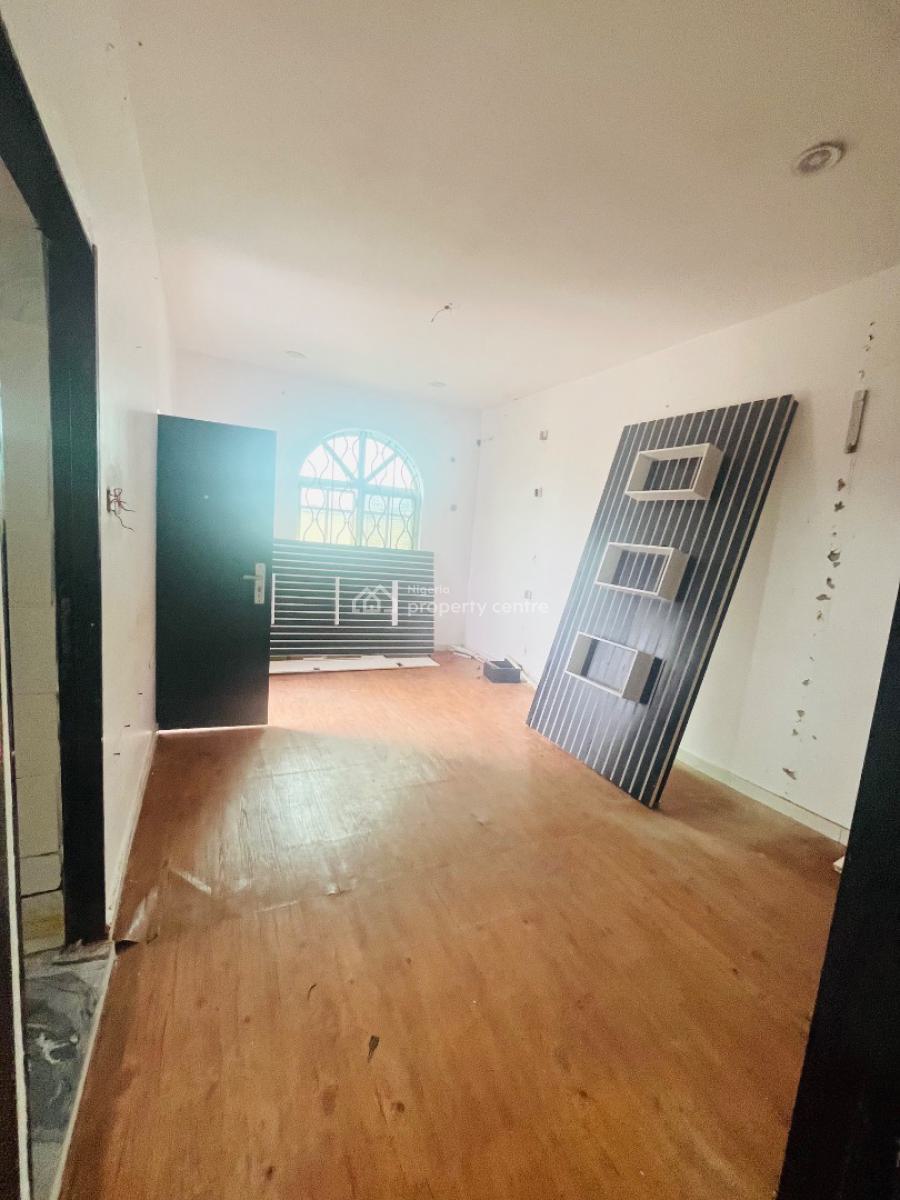 Well Lived Mini Flat / Apartment with an Open Plan Kitchen, Baale Street, Lafiaji Town, Off Orchid Road, Lekki, Lagos, Mini Flat (room and Parlour) for Rent