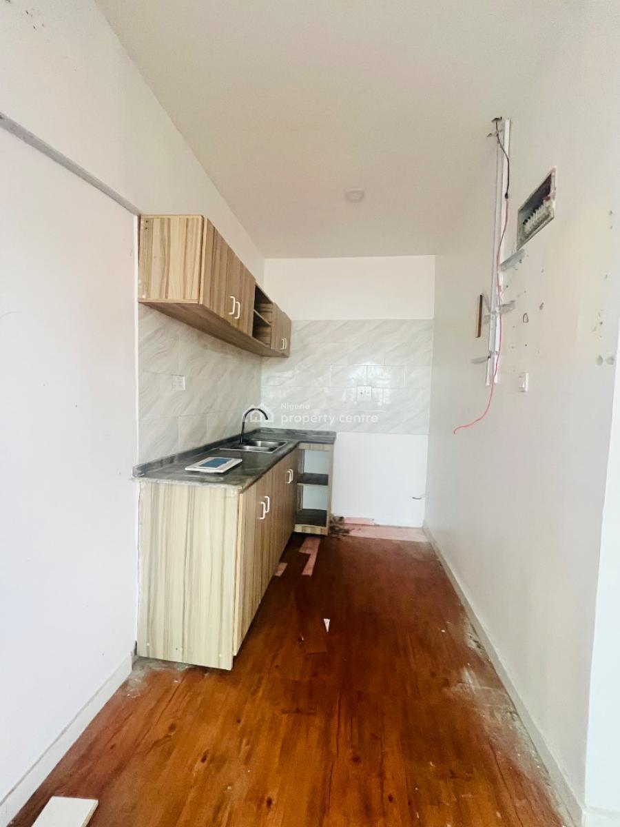 Well Lived Mini Flat / Apartment with an Open Plan Kitchen, Baale Street, Lafiaji Town, Off Orchid Road, Lekki, Lagos, Mini Flat (room and Parlour) for Rent