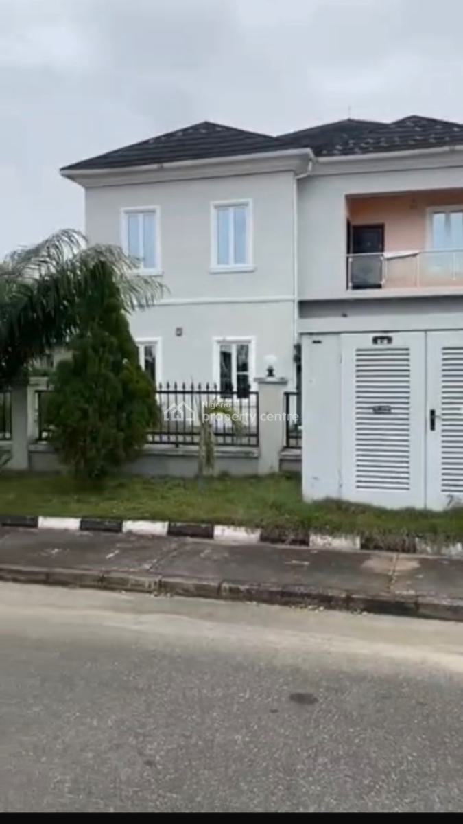 Distress!!!, Ajah, Lagos, Detached Duplex for Sale