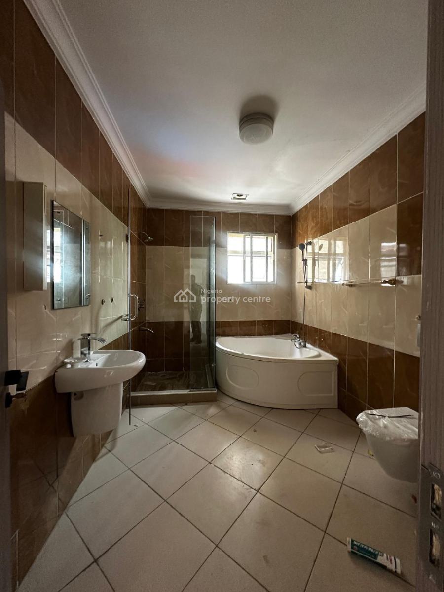Newly Renovated 3-bedroom Apartments with Pool and Gym, Ikoyi, Lagos, Flat / Apartment for Rent