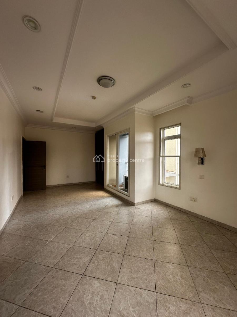 Newly Renovated 3-bedroom Apartments with Pool and Gym, Ikoyi, Lagos, Flat / Apartment for Rent