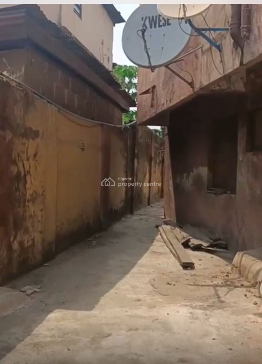 8 Units of 3-bedroom + 1 Unit of 1-bedroom, Shiro, Fadeyi, Yaba, Lagos, House for Sale