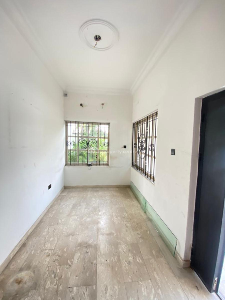 4 Bedroom Semidetached Duplex with Bq and Security Post, Lekki Phase 1, Lekki, Lagos, Semi-detached Duplex for Rent
