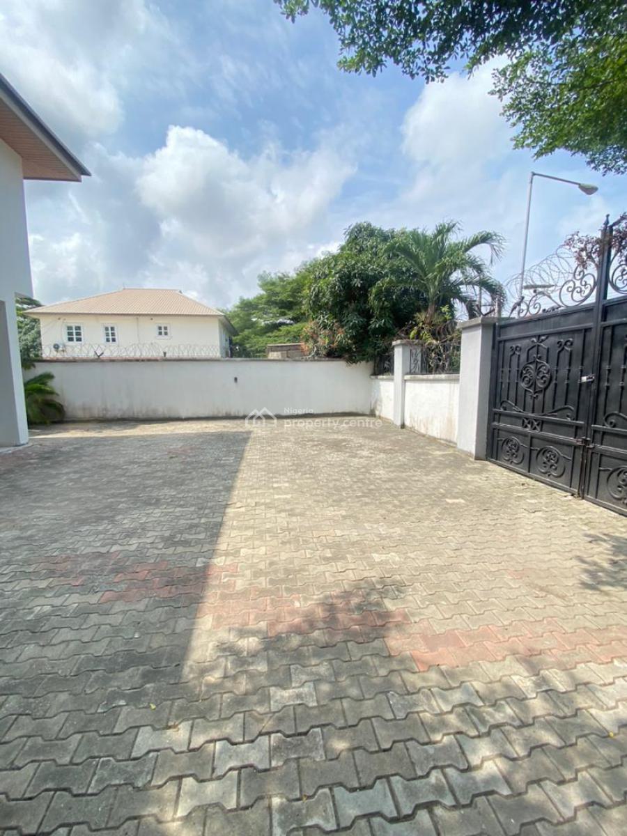 4 Bedroom Semidetached Duplex with Bq and Security Post, Lekki Phase 1, Lekki, Lagos, Semi-detached Duplex for Rent