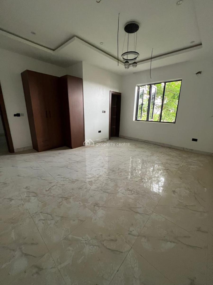 4-bedroom Terrace in Abuja, Asokoro District, Abuja, House for Rent