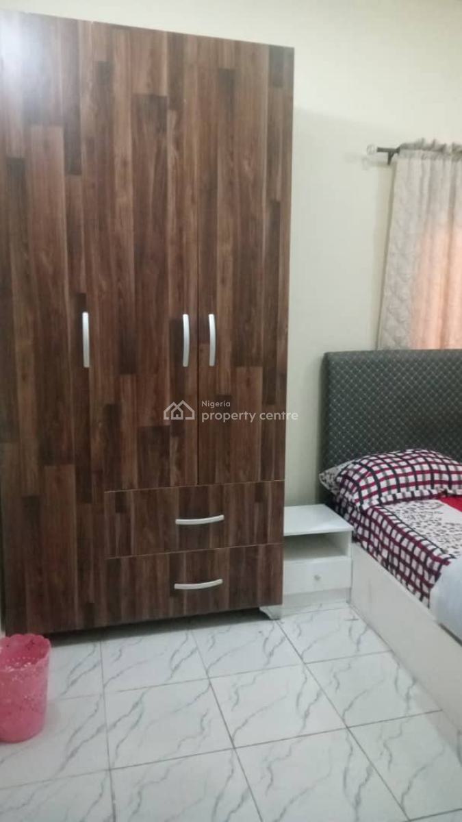 3 Bed Flat, George Crescent Estate, Agidingbi, Ikeja, Lagos, Flat / Apartment for Rent