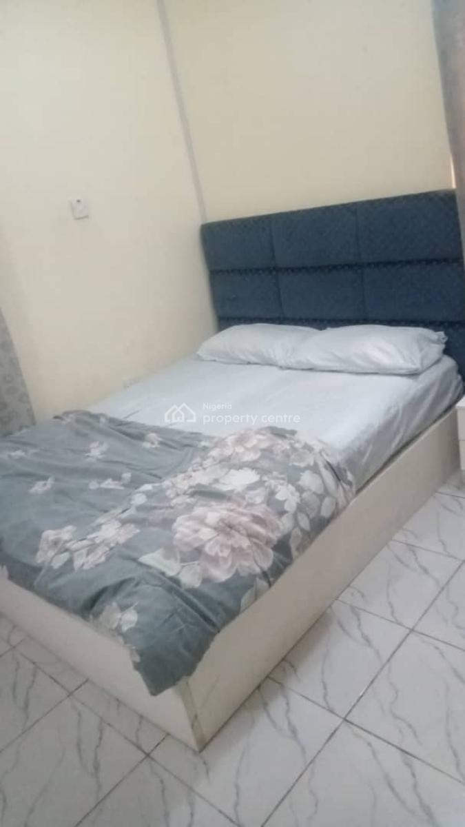 3 Bed Flat, George Crescent Estate, Agidingbi, Ikeja, Lagos, Flat / Apartment for Rent