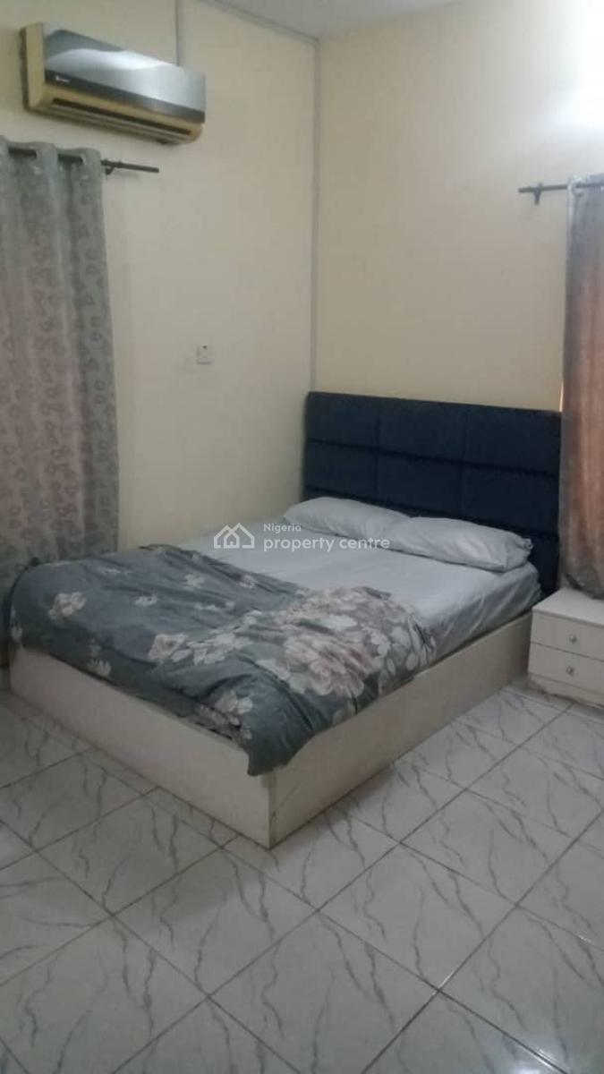 3 Bed Flat, George Crescent Estate, Agidingbi, Ikeja, Lagos, Flat / Apartment for Rent