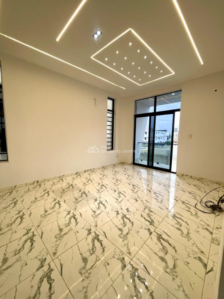 Exquisitely Carved 4 Bedrooms Semi-detached Home with Bq, Ikota, Lekki, Lagos, Semi-detached Duplex for Sale