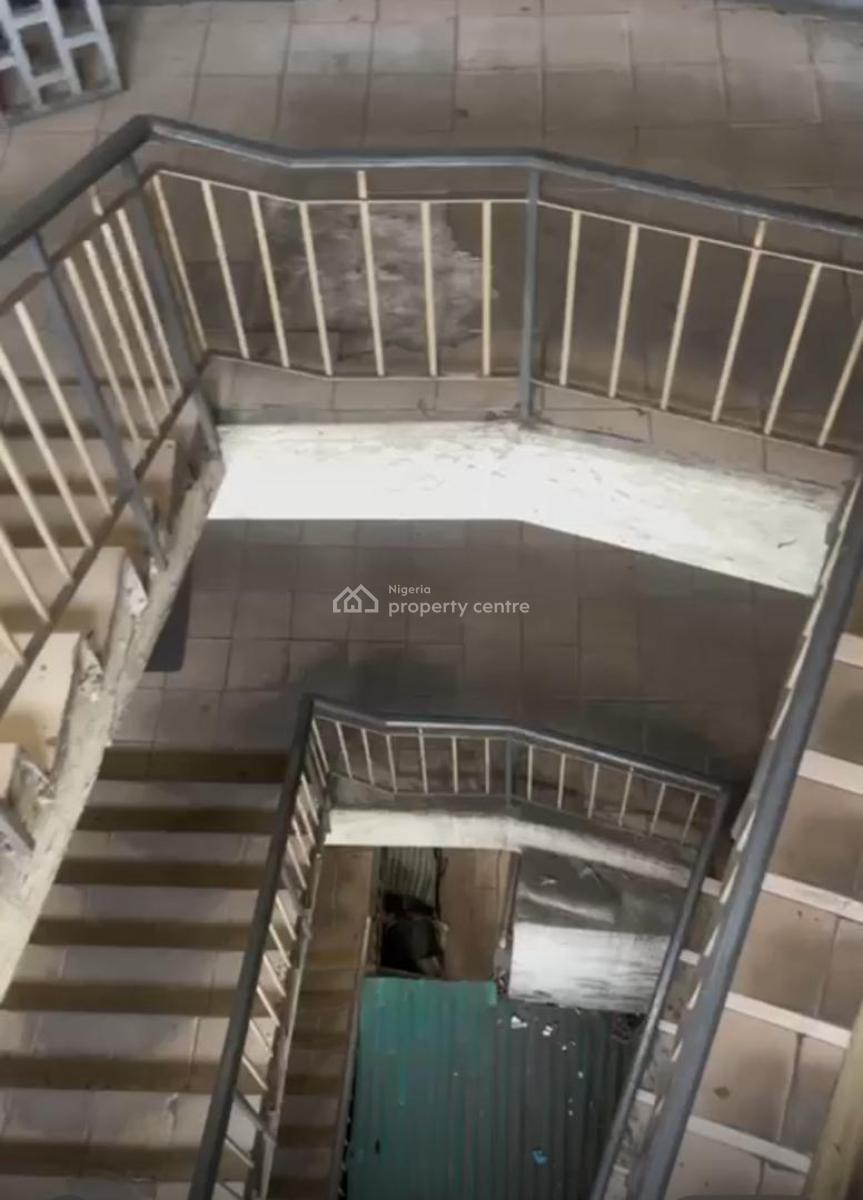Vacant 3 Floors Office Block, No. 13, Commercial Road, Apapa, Lagos, Office Space for Sale