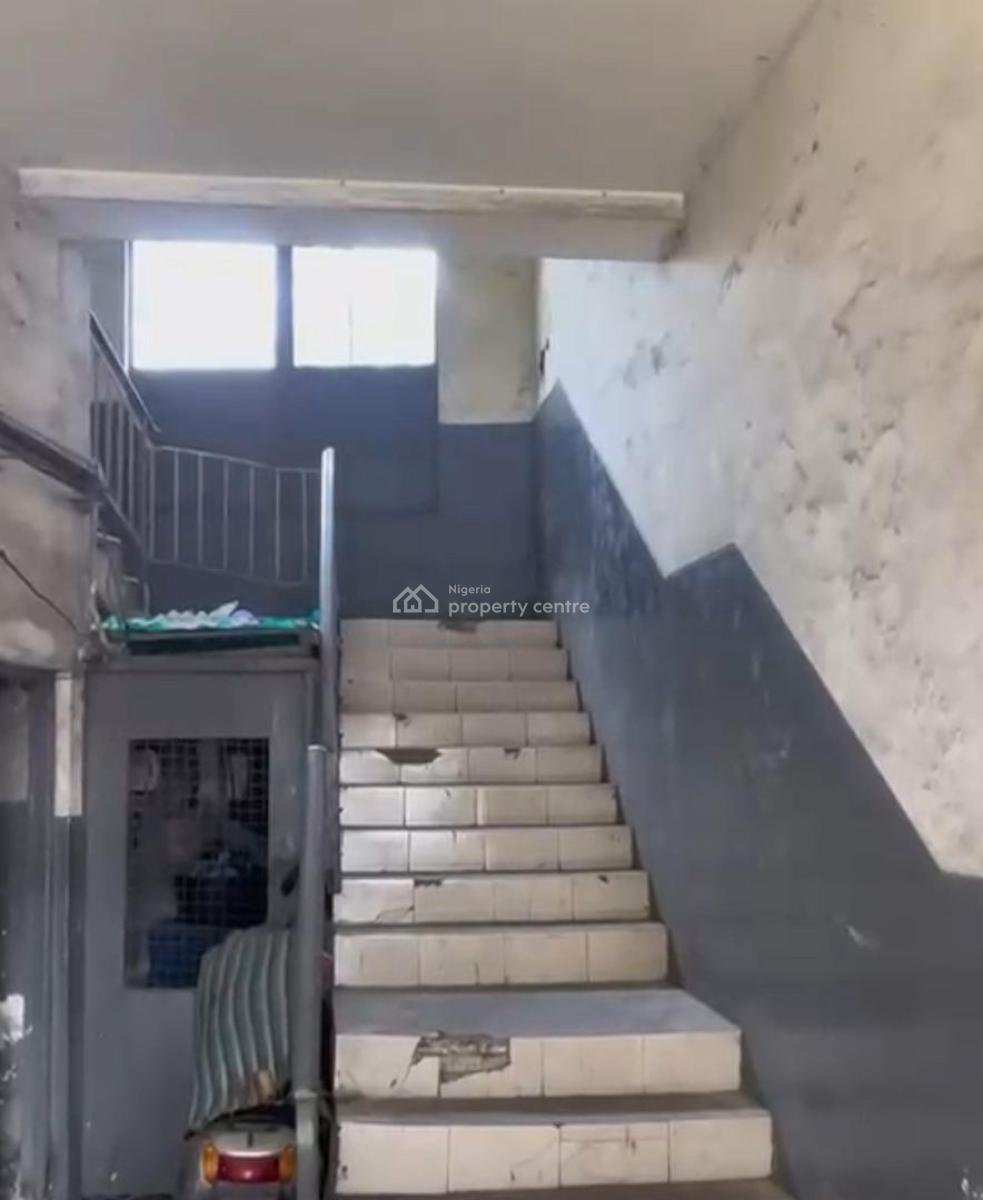 Vacant 3 Floors Office Block, No. 13, Commercial Road, Apapa, Lagos, Office Space for Sale