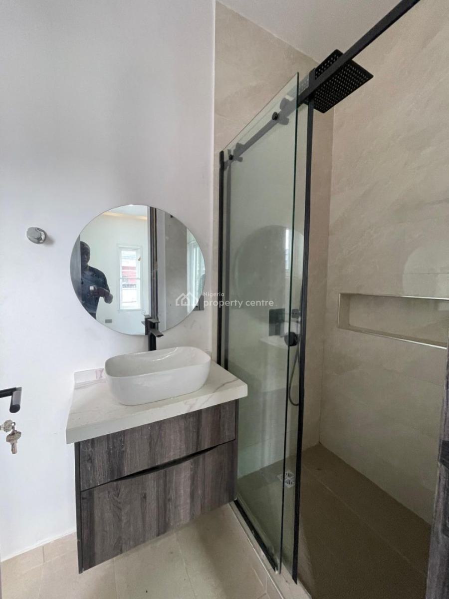 Luxury 3 Bedroom Apartment, Osapa, Lekki, Lagos, Flat / Apartment for Sale