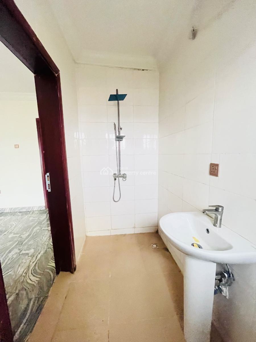 Well Maintained 3 Bedroom Flat, Opposite Buena Vista Estate Orchid Road, Lekki, Lagos, Flat / Apartment for Rent