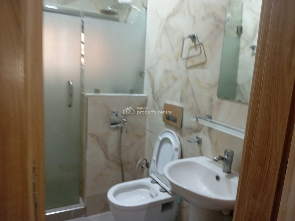Standard 4-bedroom Partly Furnished Terrace Duplex, Guzape District, Abuja, Terraced Duplex for Rent