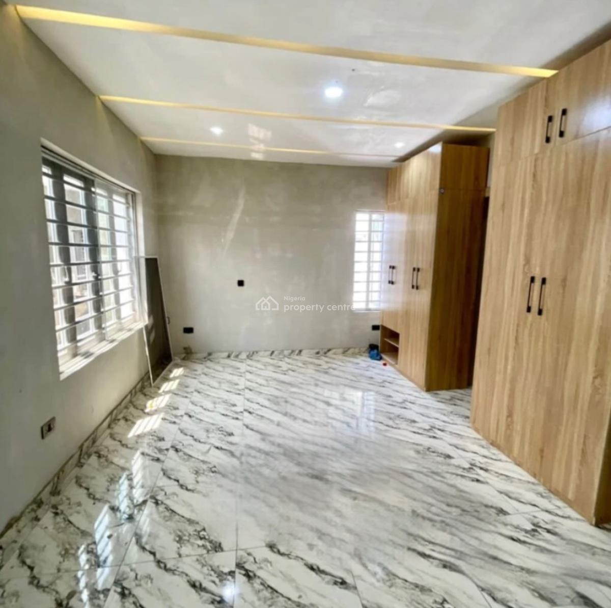 Upscale 3 Bedroom Penthouse (serviced), Off Freedom Way, Lekki Phase 1, Lekki, Lagos, Flat / Apartment for Rent