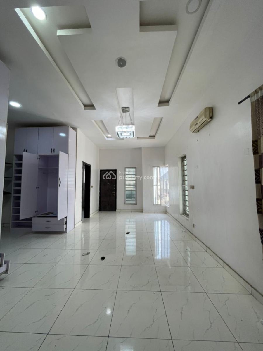 4bedroom Semi Detach Duplex in Oral Estate, Oral Estate, Lekki, Lagos, Semi-detached Duplex for Rent