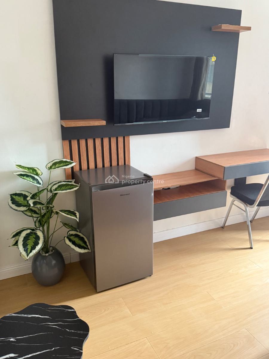 Luxury for Less Studio Room., Jibowu, Yaba, Lagos, Self Contain (single Rooms) Short Let