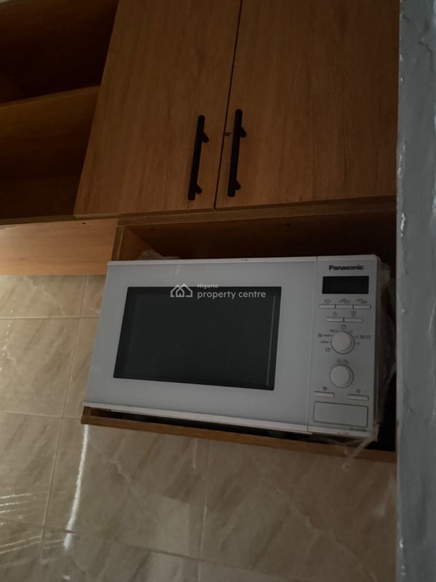 Luxury for Less Studio Room., Jibowu, Yaba, Lagos, Self Contain (single Rooms) Short Let