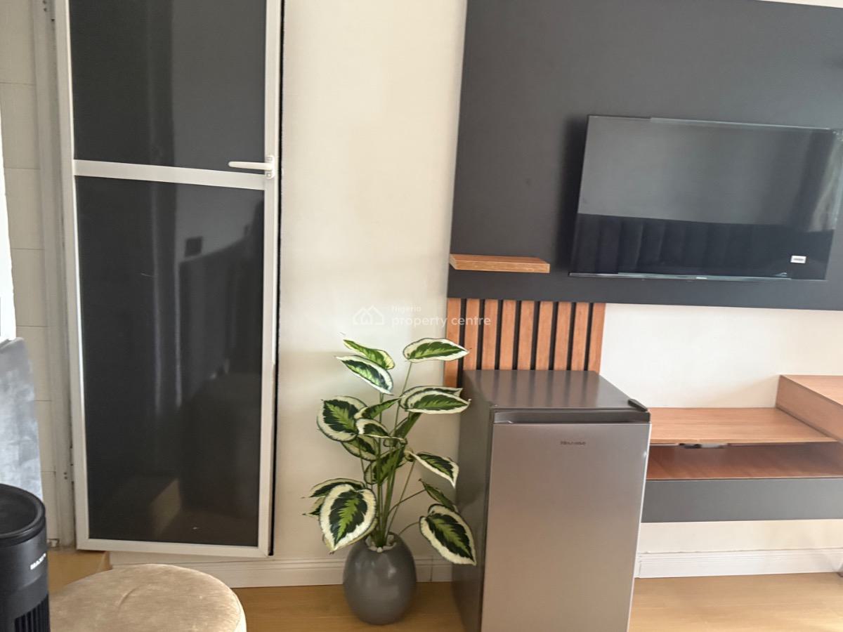 Luxury for Less Studio Room., Jibowu, Yaba, Lagos, Self Contain (single Rooms) Short Let