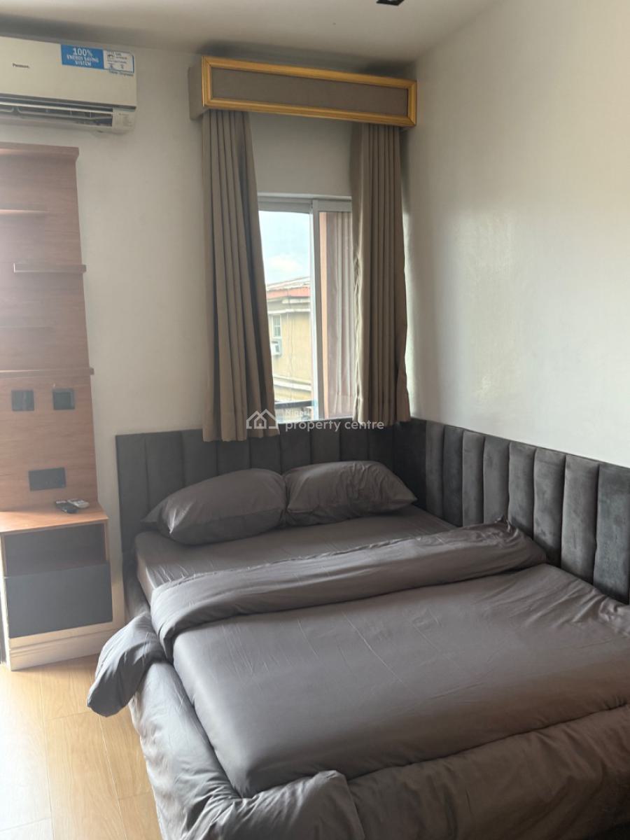 Luxury for Less Studio Room., Jibowu, Yaba, Lagos, Self Contain (single Rooms) Short Let