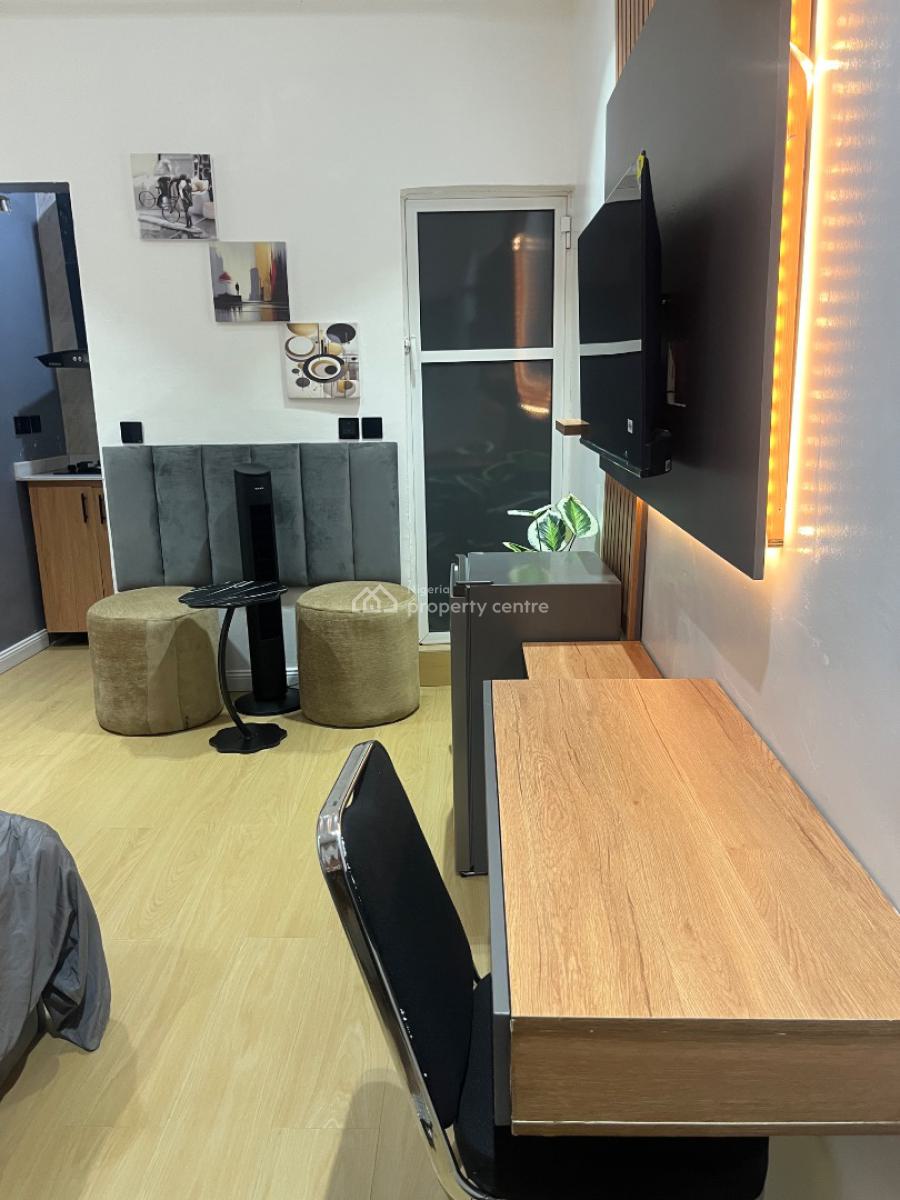 Tastefully Furnished Studio Room (stay for 7days Get 1day Free), Jibowu, Yaba, Lagos, Self Contain (single Rooms) Short Let