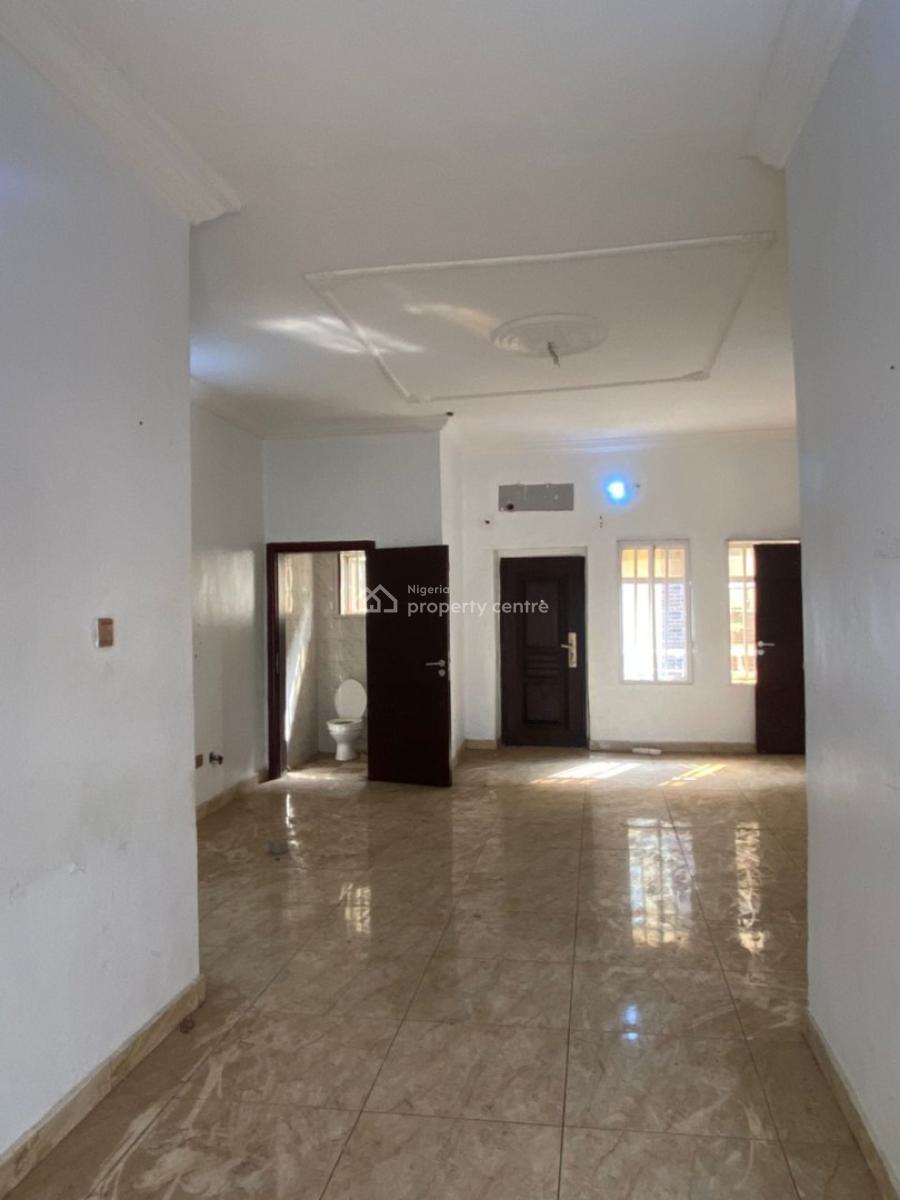 Spacious 3 Bedroom Apartment, Read The Brief, Orchid Road, Lekki, Lagos, Flat / Apartment for Rent