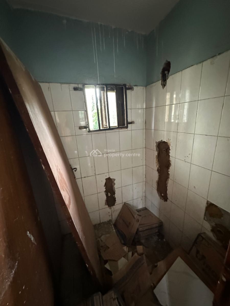 a Standard One Room Self Contain Apartment in a Nice Environment, Around Crush Cafe 1st Avenue, Gwarinpa, Abuja, Self Contain (single Rooms) for Rent