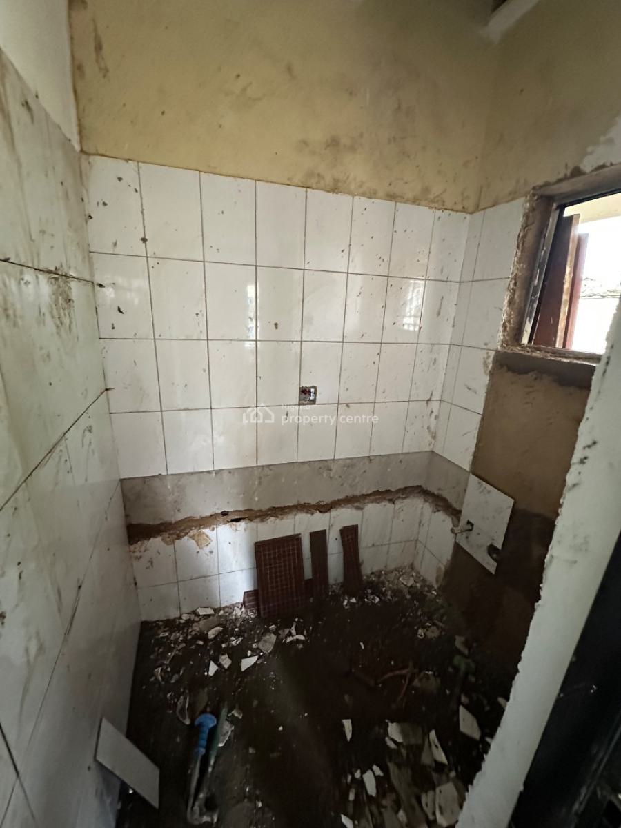 a Standard One Room Self Contain Apartment in a Nice Environment, Around Crush Cafe 1st Avenue, Gwarinpa, Abuja, Self Contain (single Rooms) for Rent