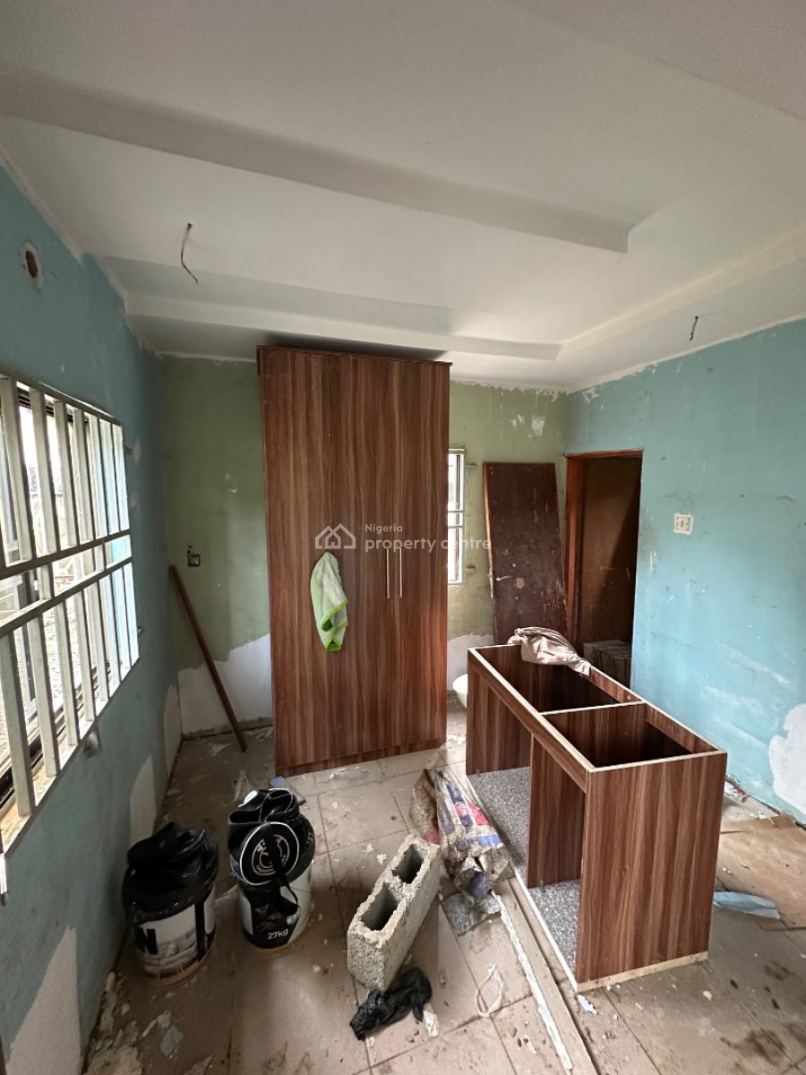 a Standard One Room Self Contain Apartment in a Nice Environment, Around Crush Cafe 1st Avenue, Gwarinpa, Abuja, Self Contain (single Rooms) for Rent