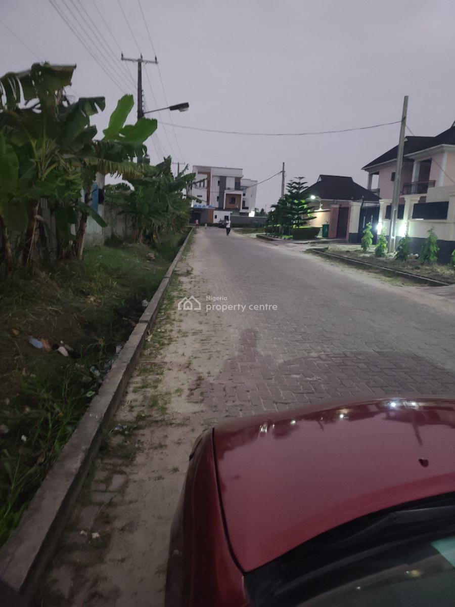 Land with Cofo in a  Very Good Location, Lekki Peninsula Scheme 2 Estate,  Abraham Adesanya Ajah Lekki Lagos, Ajiwe, Ajah, Lagos, Mixed-use Land for Sale