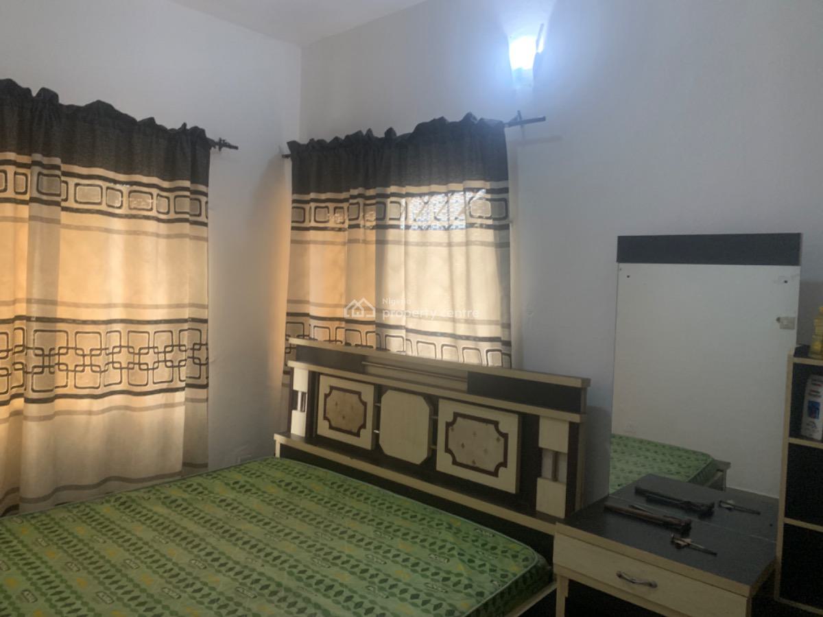 Room Available Weekly, Ado Road, Ajah, Lagos, Flat / Apartment Short Let