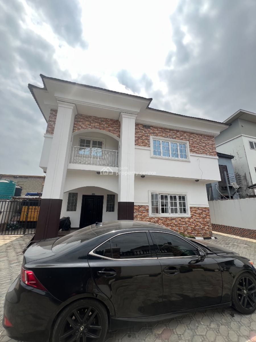 Studio- En-suite Room, Osapa, Lekki, Lagos, Flat / Apartment for Rent