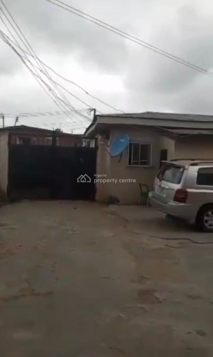 a Sharp  and Very Standard Block of 4 Flats, Ijesha, Surulere, Lagos, Block of Flats for Sale