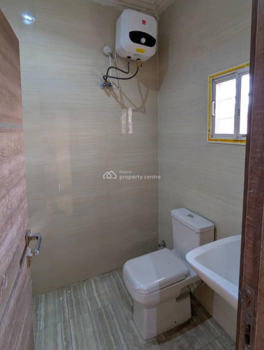 Spacious 5 Bedroom Semi-detached Duplex with Bq, Life Camp, Abuja, Semi-detached Duplex for Rent