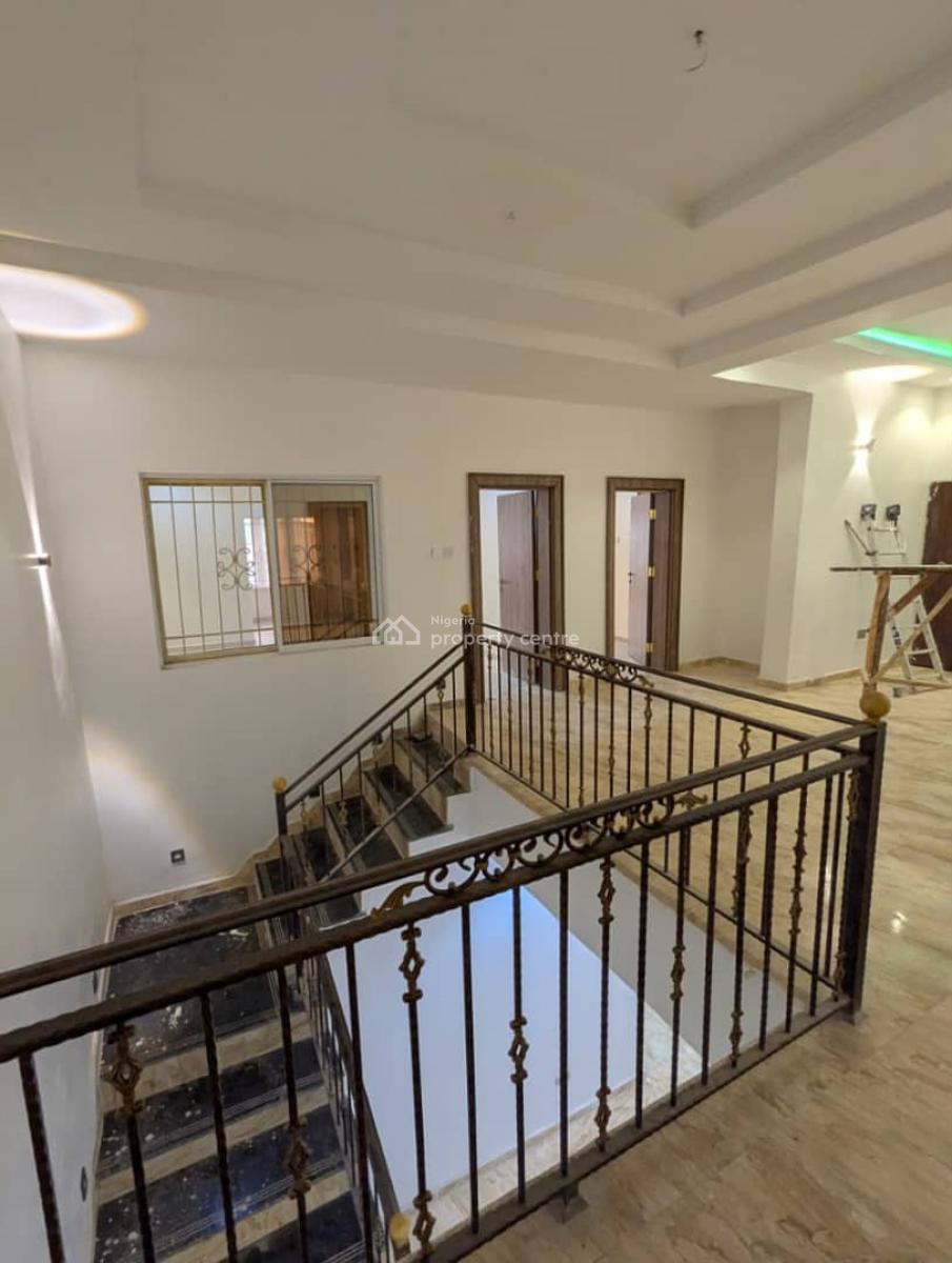 Spacious 5 Bedroom Semi-detached Duplex with Bq, Life Camp, Abuja, Semi-detached Duplex for Rent
