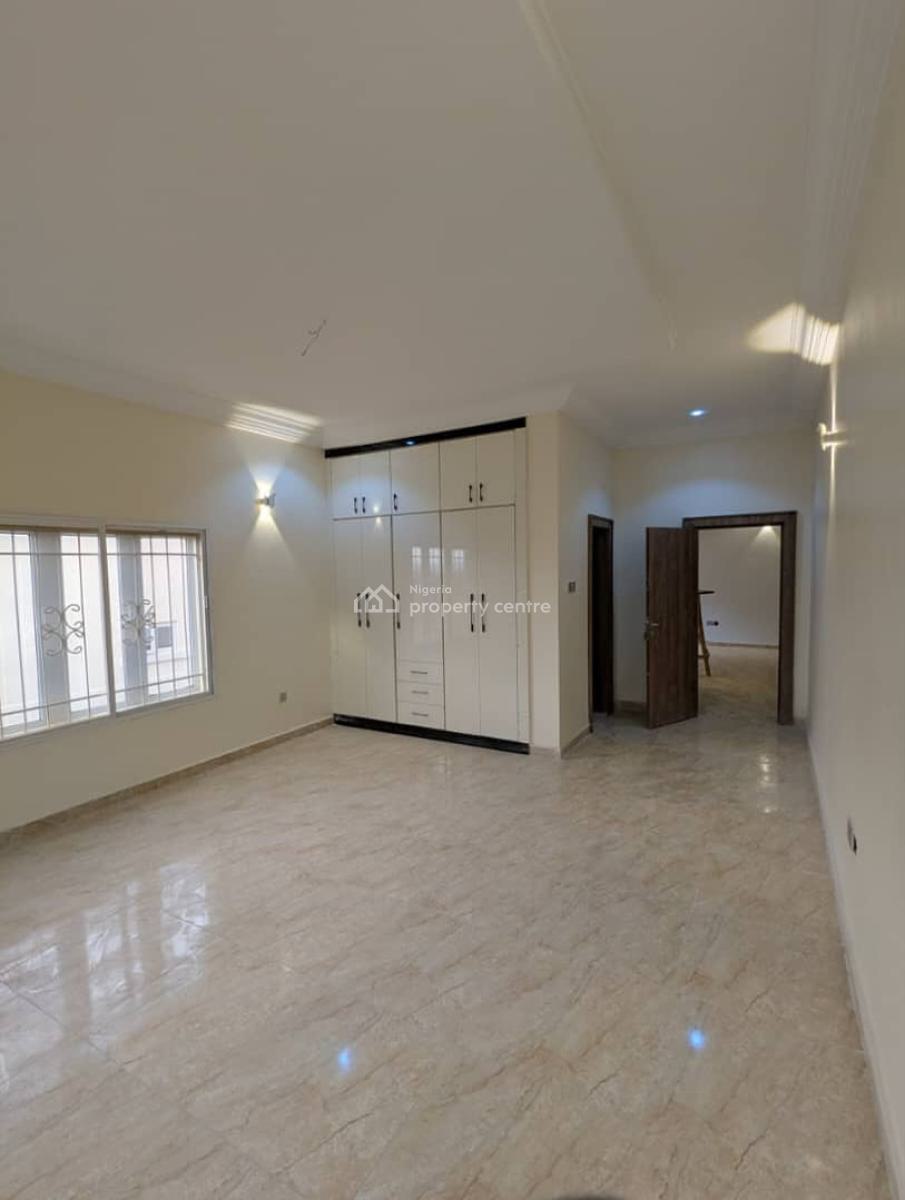 Spacious 5 Bedroom Semi-detached Duplex with Bq, Life Camp, Abuja, Semi-detached Duplex for Rent