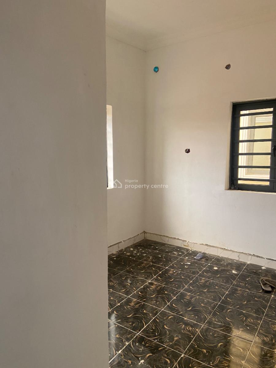 Executive and Newly Built 2 Bedroom Flat, Bariga, Shomolu, Gbagada, Lagos, Flat / Apartment for Rent