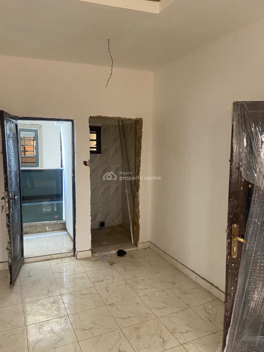 Executive and Newly Built 2 Bedroom Flat, Bariga, Shomolu, Gbagada, Lagos, Flat / Apartment for Rent