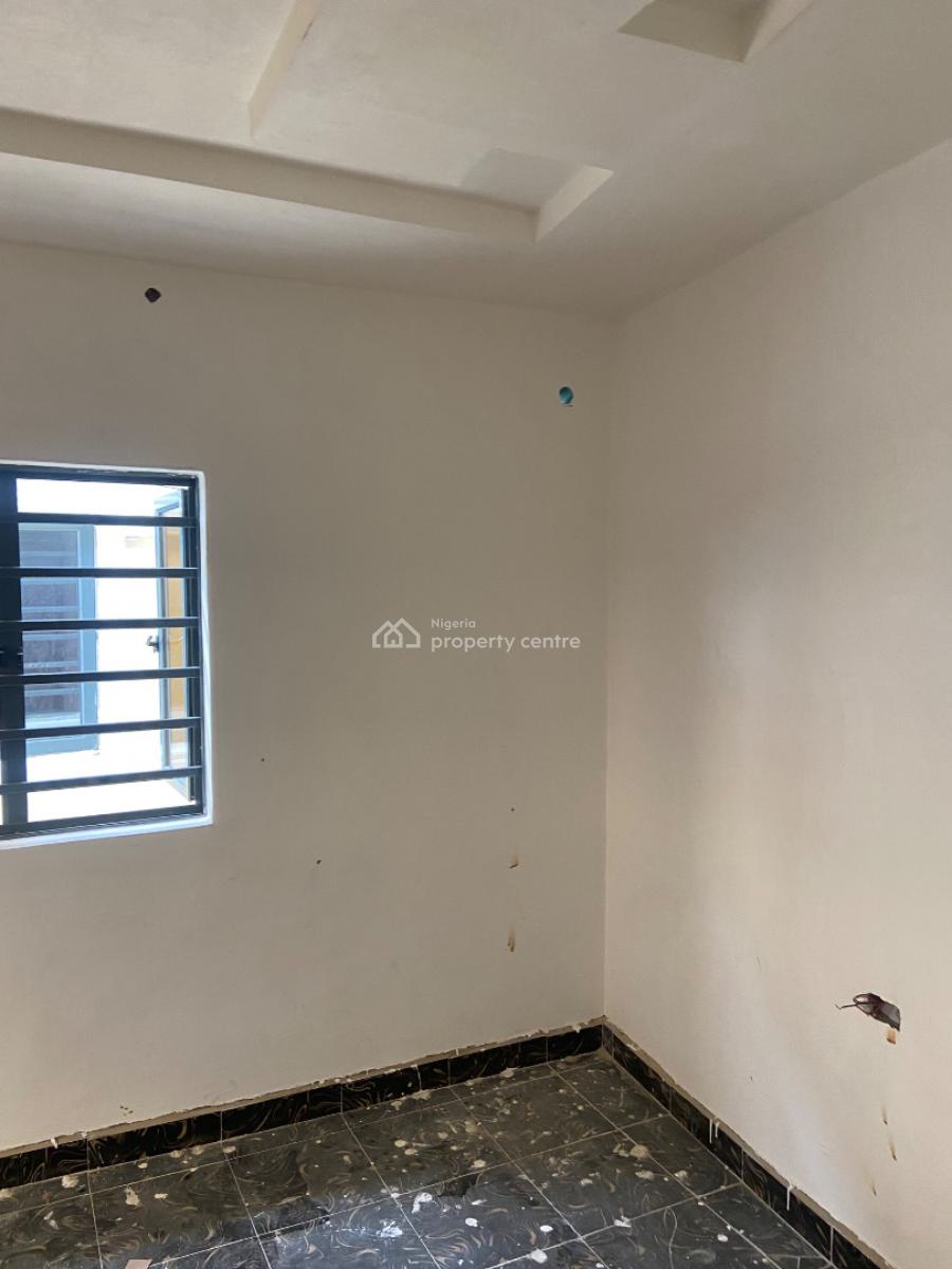 Executive and Newly Built 2 Bedroom Flat, Bariga Road, Gbagada, Lagos, Flat / Apartment for Rent